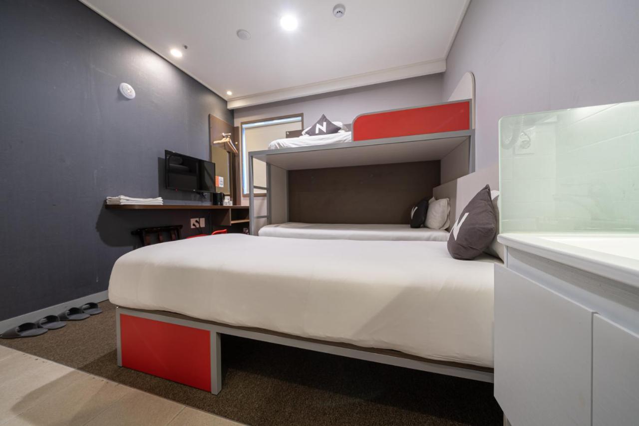 Seoul N Guesthouse Dongdaemoon Екстериор снимка