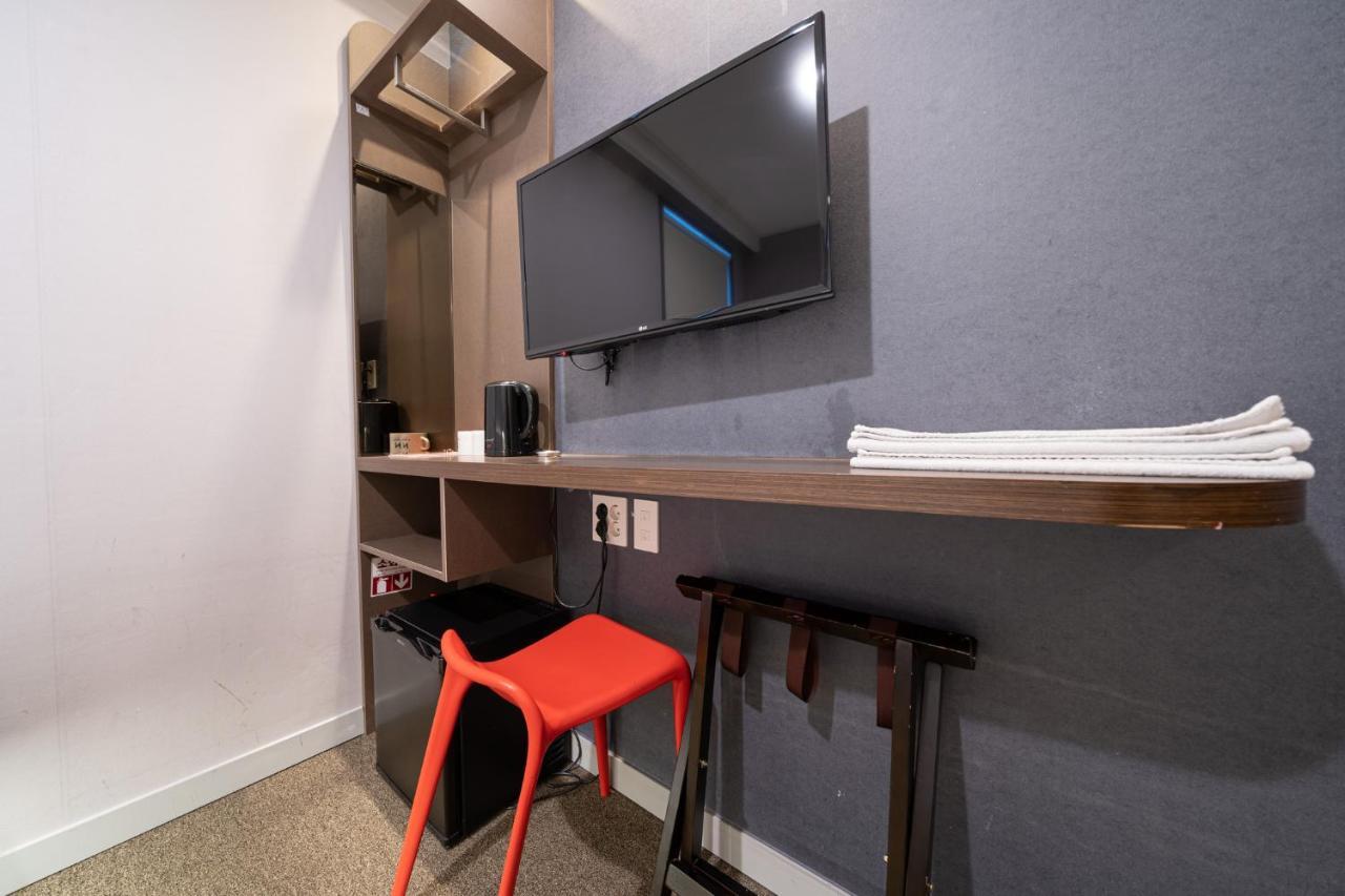 Seoul N Guesthouse Dongdaemoon Екстериор снимка