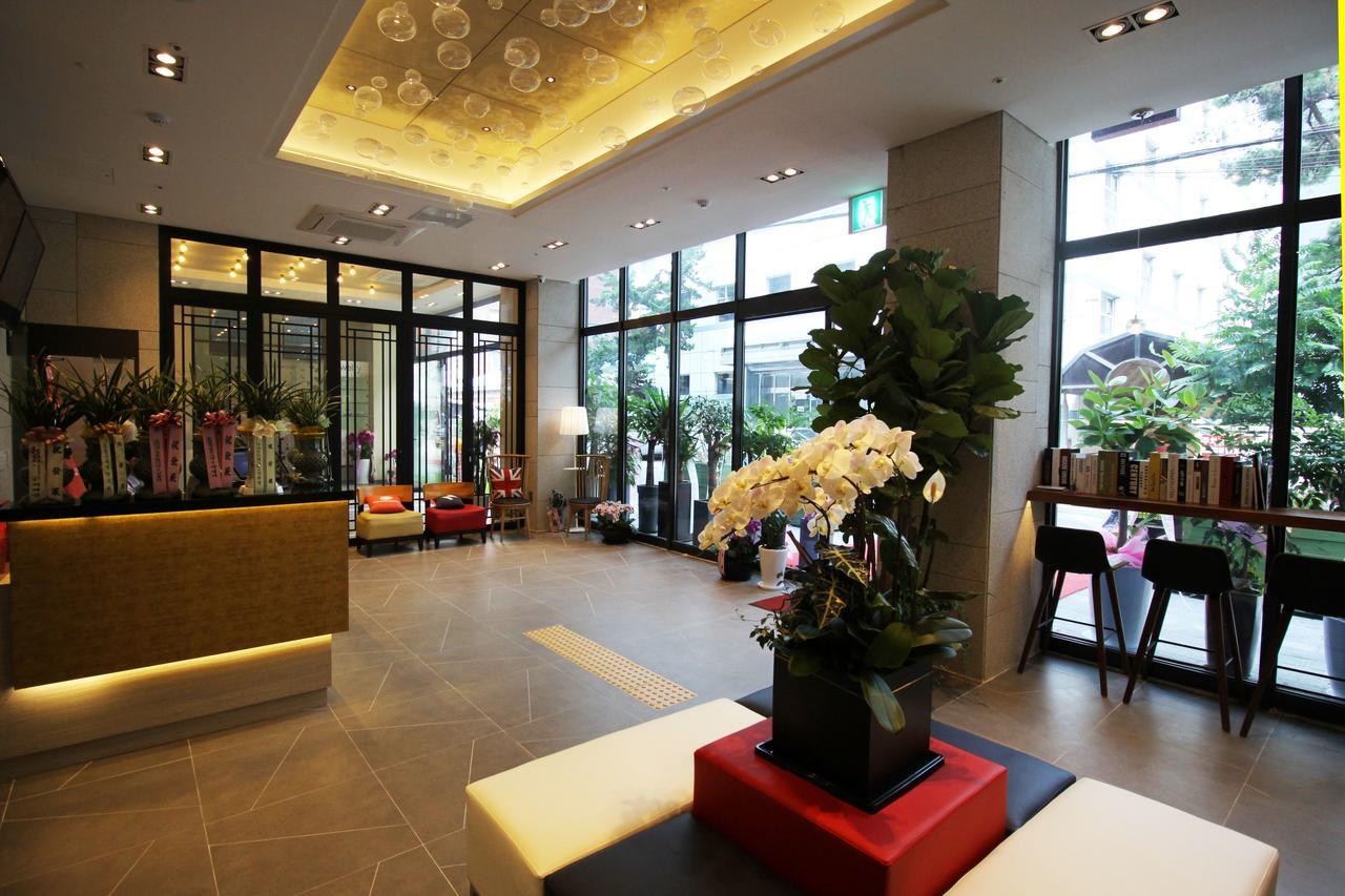 Seoul N Guesthouse Dongdaemoon Екстериор снимка